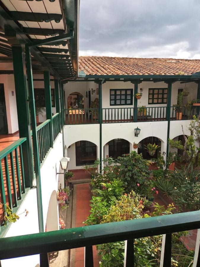 Hospederia La Roca Plaza Principal Bed & Breakfast Boyaca Exterior photo